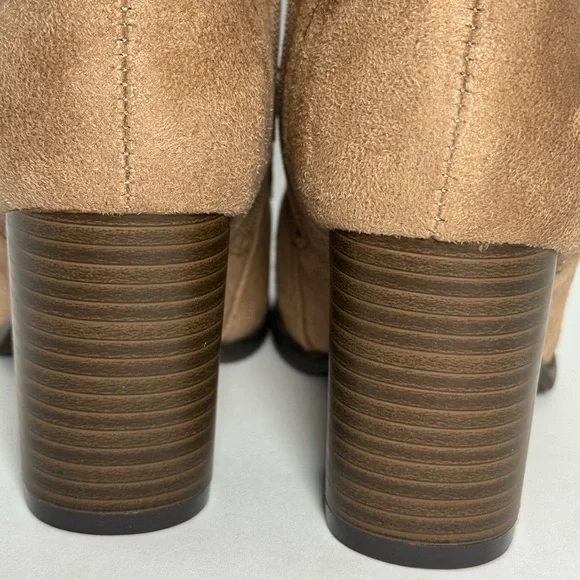 Journee Collection Women's Baylor Booties Tan/Size 7 - Picture 4 of 11